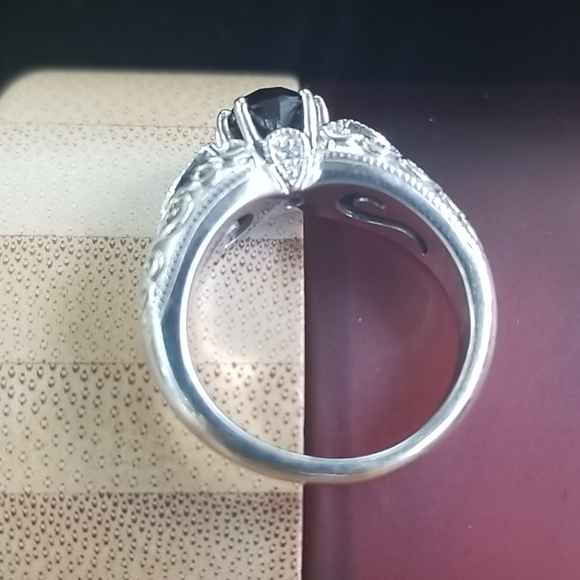 Custom Diamond Ring. - Picture 2 of 4